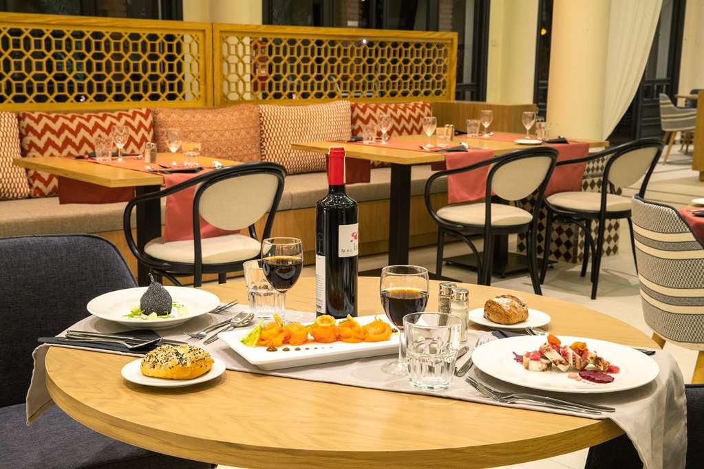 太阳绿洲马拉喀什酒店 Ouahat Sidi Brahim 餐厅 照片